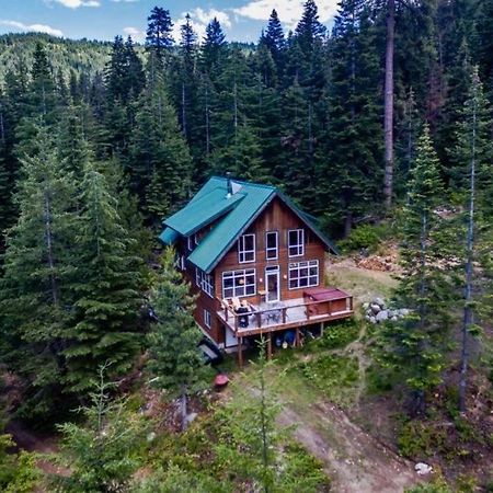 Hot Tub Cool Views: Roaring Creek Cabin Leavenworth Bagian luar foto